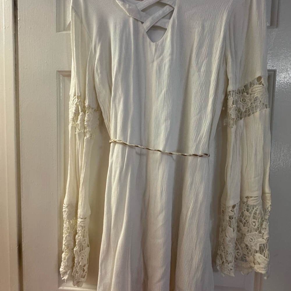 Kori Boho Style Long Sleeve Dress - Size Small - Picture 5 of 9